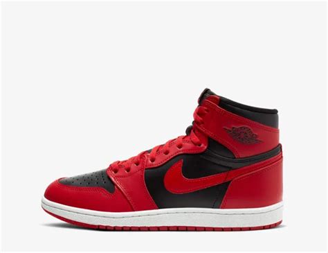 nike jordan heren zwart rood|Nike Jordans 1 heren.